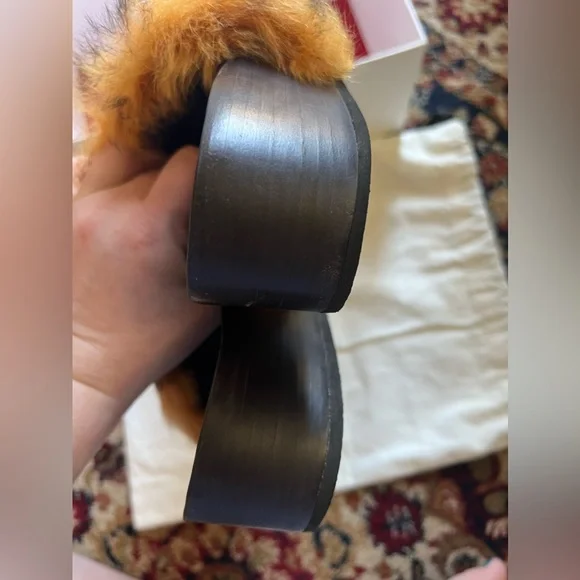 Céline faux fur sandals - Picture 7 of 7